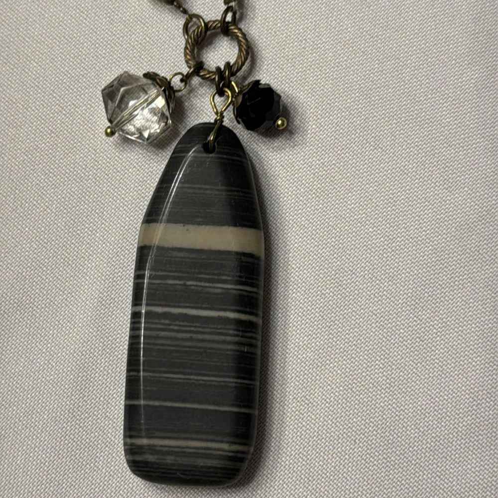 L & F multi-colored beaded necklace with Ricolite stone pendant.  18” - Picture 2 of 4